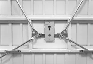 Metro Master Locksmith Clive, IA 515-231-1397 - 9-Garage-Door-Locks